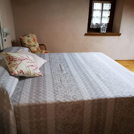 Agriturismo Magnarosa Villa Barge Oda fotoğraf