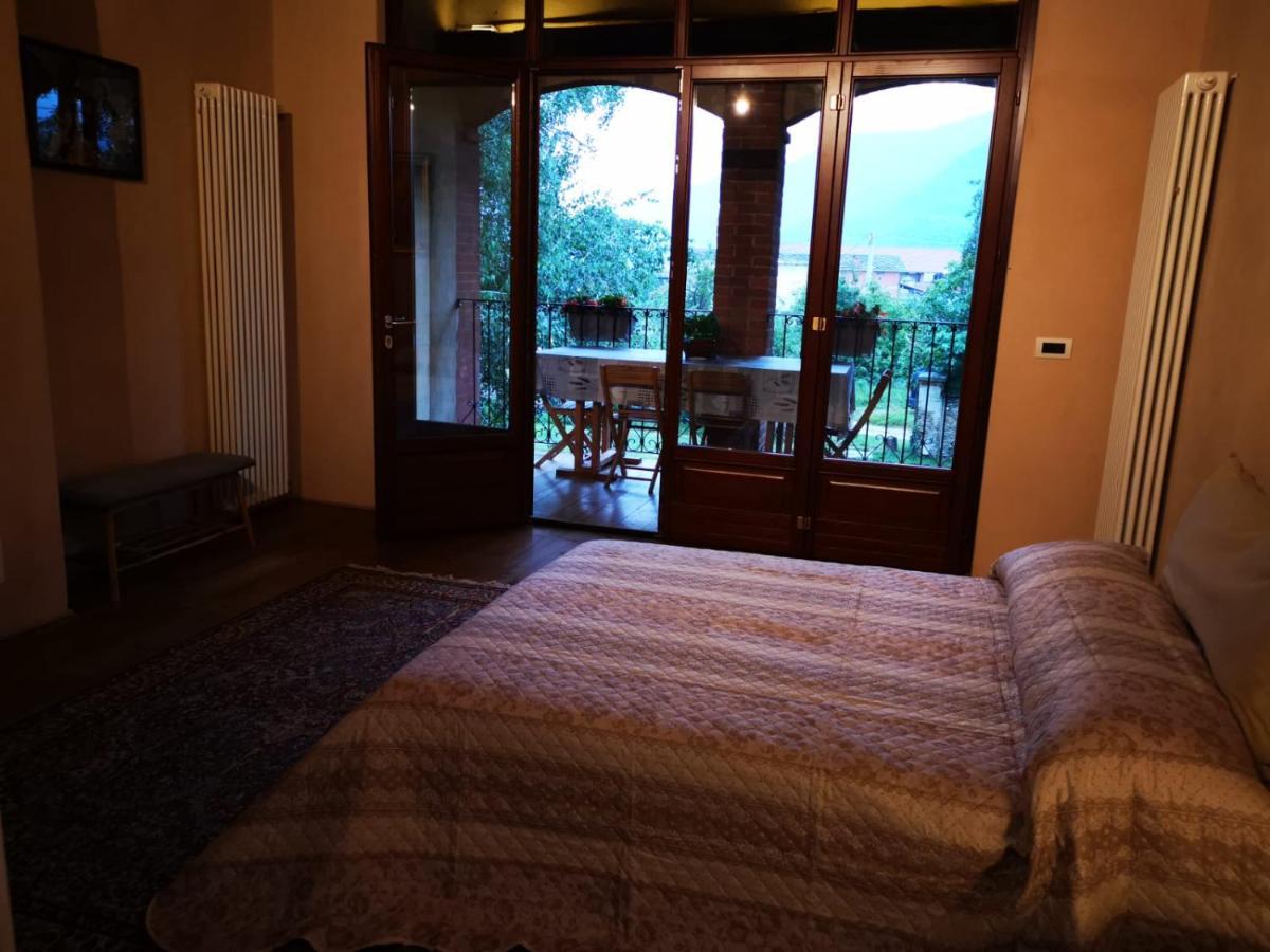 Agriturismo Magnarosa Villa Barge Oda fotoğraf