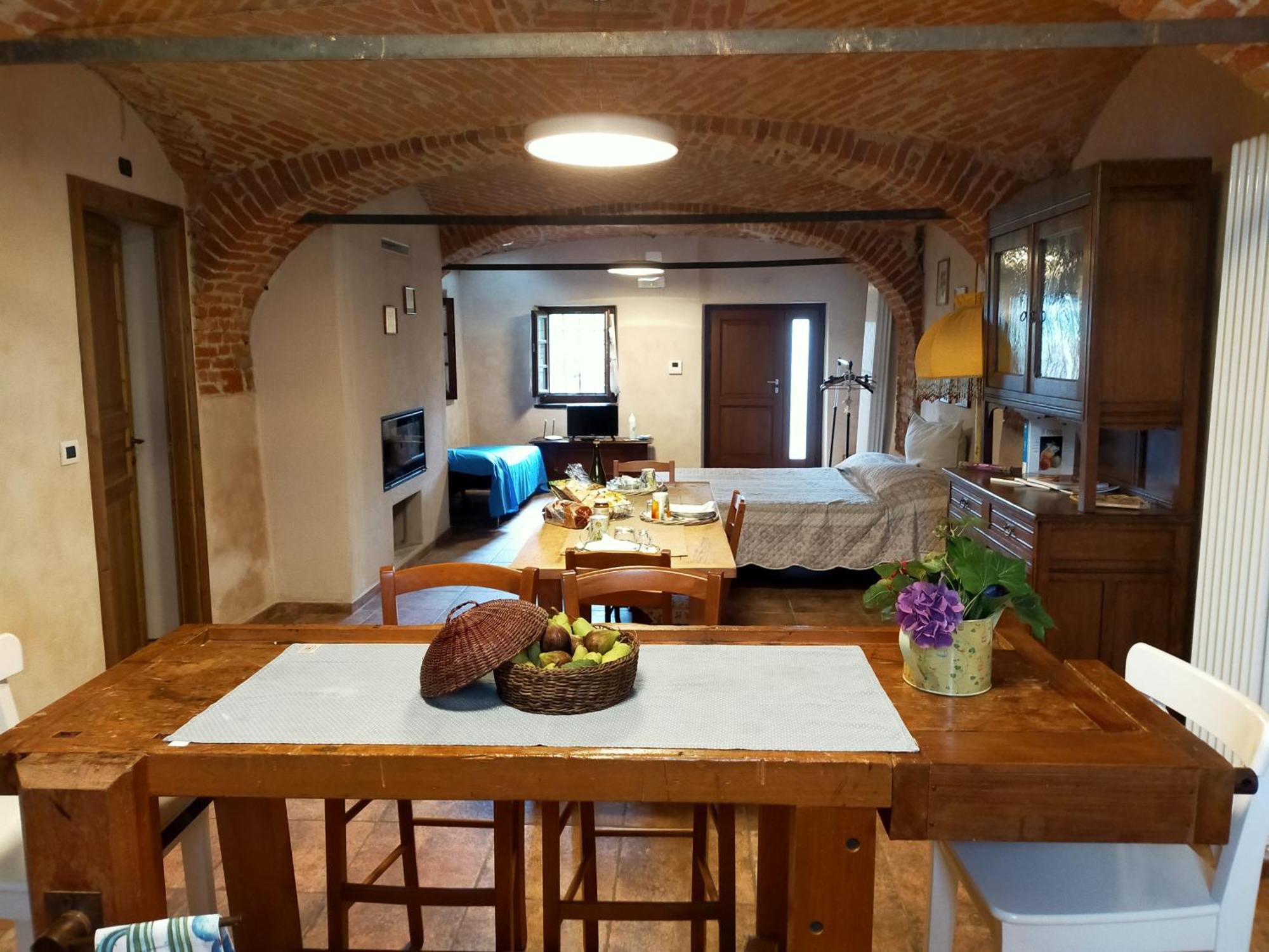 Agriturismo Magnarosa Villa Barge Oda fotoğraf